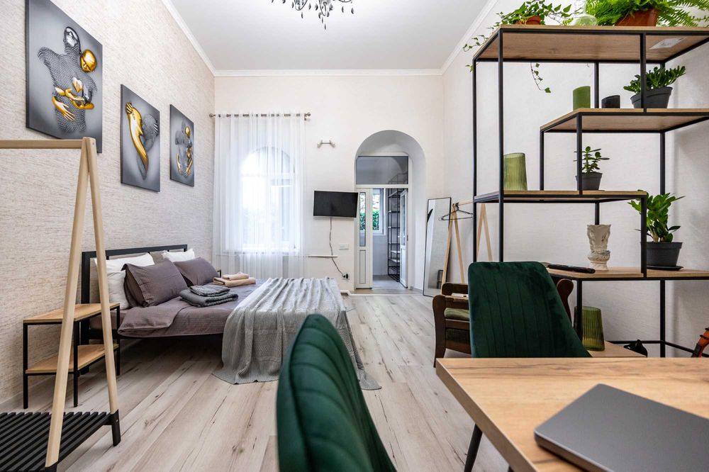 Дім з двориком, центр, море 6014