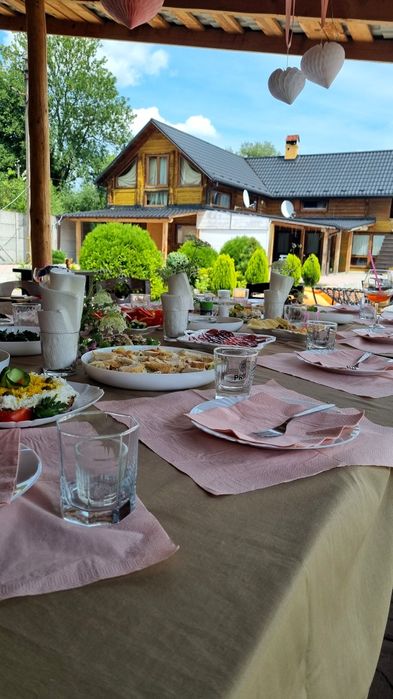 СВІТЛО Є!Будинок подобово, сауна, чан, басейн підігрівом, відпочинок Л