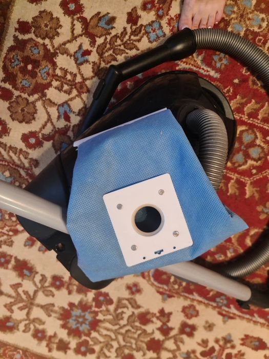 Продам робочий пилосос samsung