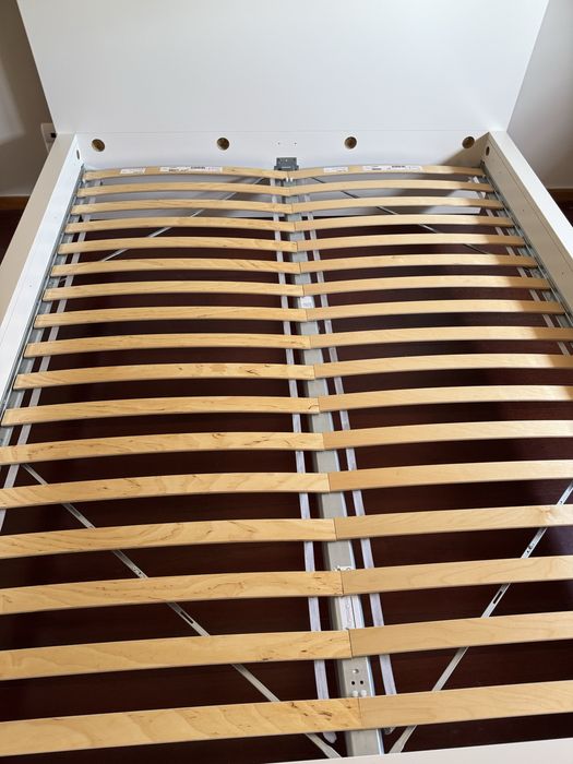 Cama Malm ikea , 4 gavetas, 160x200 cm