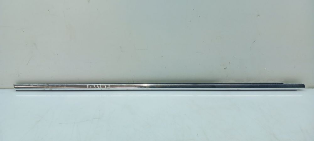 Friso da porta frente direita VOLKSWAGEN Passat (3C2)