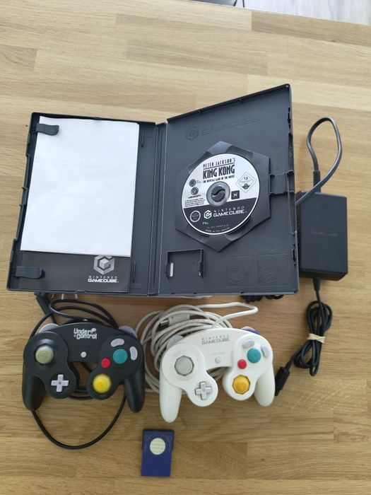 Gamecube Pérola com jogo e comandos