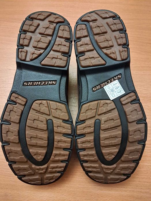 Мужские туфли Skechers оригинал РАЗМЕР 42