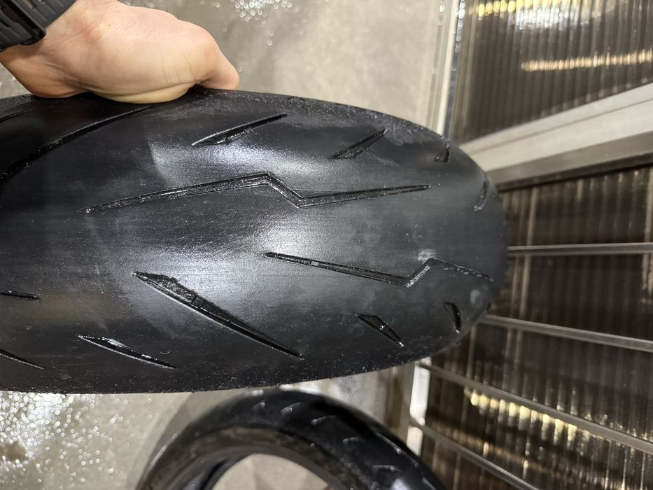 Резина мото 180/55/17 та 120/70/17