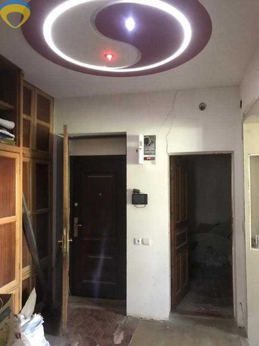 Продам трикімнатну квартиру в Петрівці. Буялик