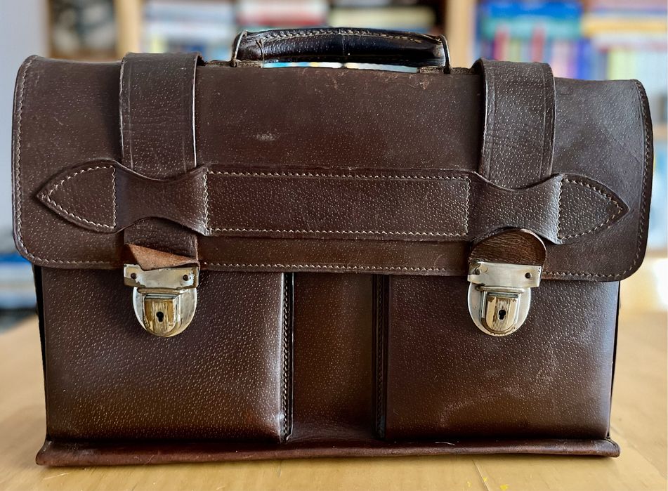 Pasta Couro I Pasta Escolar I Anos 60