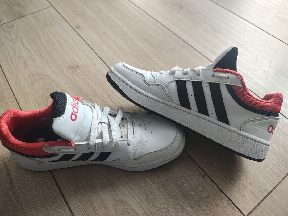 Adidas Hoops 39 1/3 25 cm