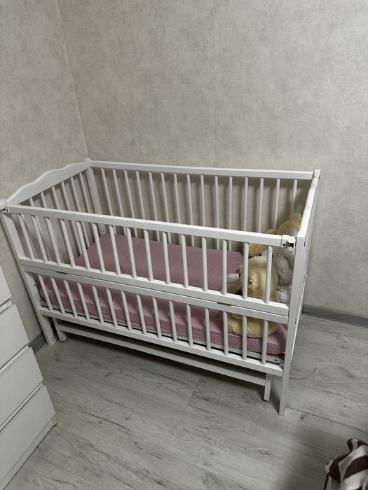 Продам кроватку після доці