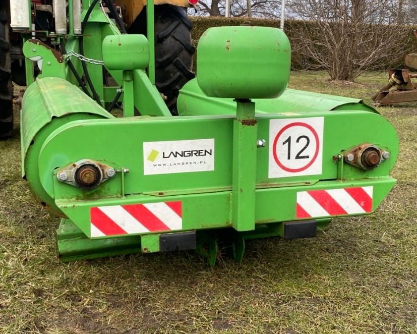 Sprzedam owijarkę do bel siana i kiszonki – Langren
