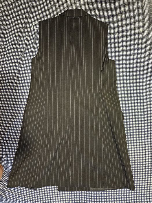 Saia colete, Stradivarius