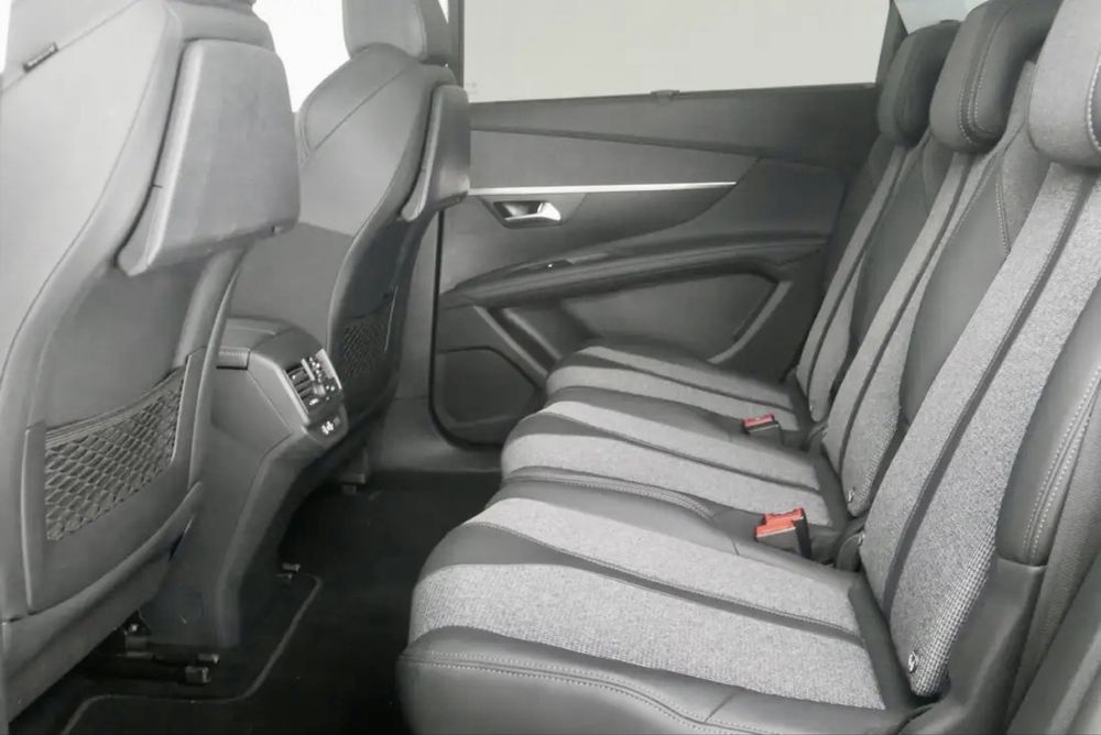 Peugeot 5008 — fotografia 6