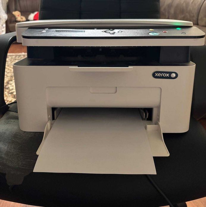 Лазерний БФП Xerox 3-в-1 (друк/скан/копія) Wi-Fi