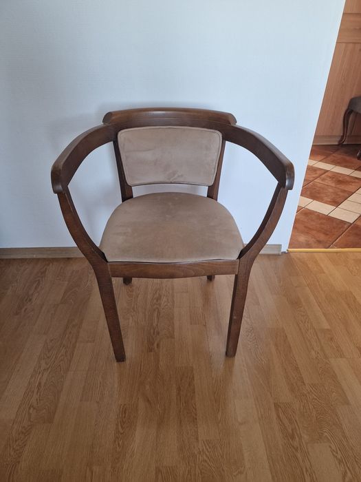 Krzesla giete Radomsko 6szt