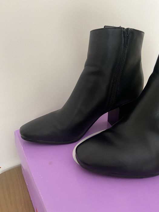 Czarne botki buty zimowe