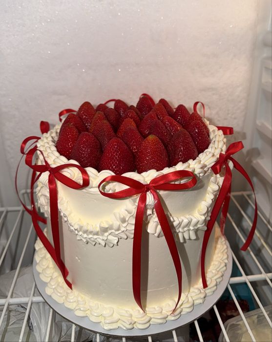 Bolos de Aiversario e Cake design Personalizado para festas!