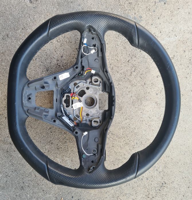 KIEROWNICA skórzana Rline skóra grzana GTI VW Golf VIII 8 Arteon