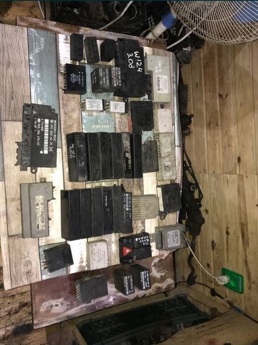 Реле Кнопки Mersedes W124 W202 W210 W140 W126 Ванео