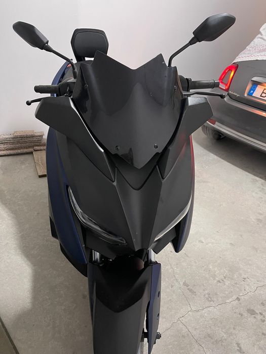 Yamaha scooter XMAX 125
