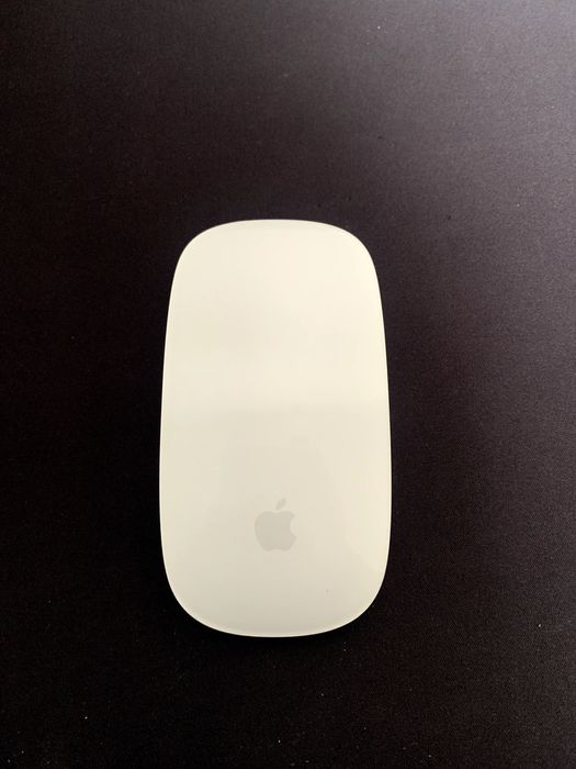 MacBook Pro 16 M1 Max 32GB / 1TB + Magic Mouse 2 + Extras - Como Novo