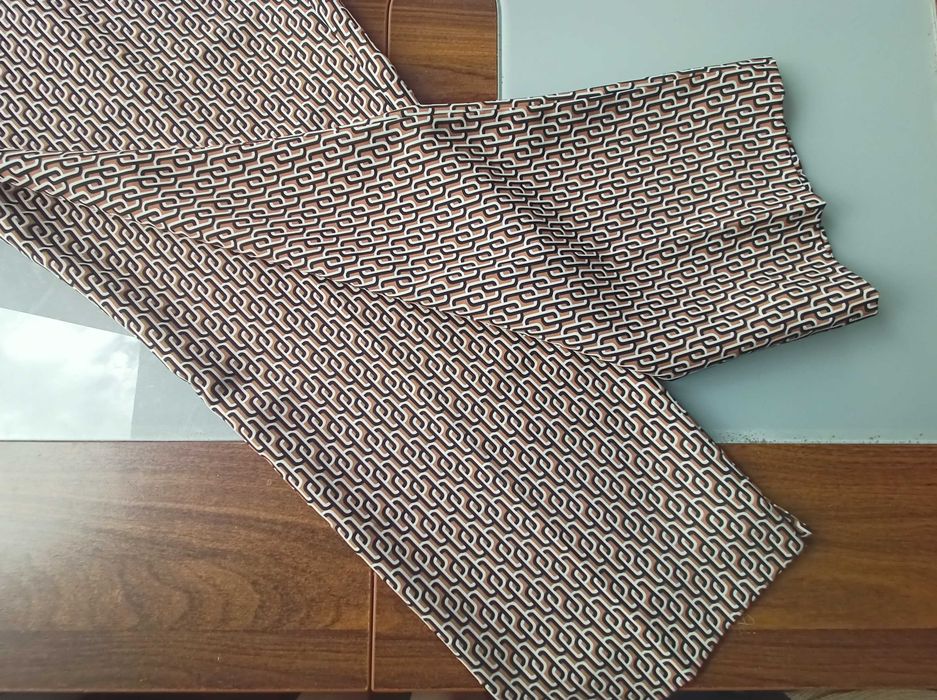 Max Mara kobiece cygaretki we wzory 48