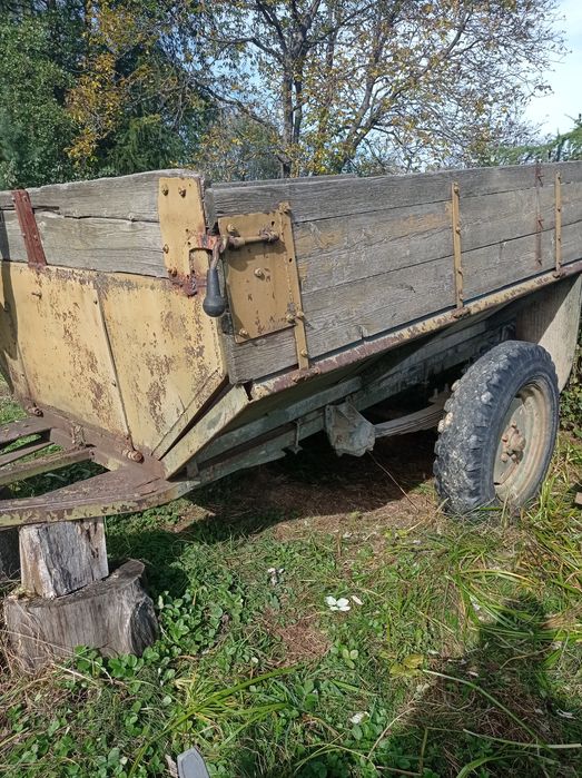 Продам причеп від трактора Т-40