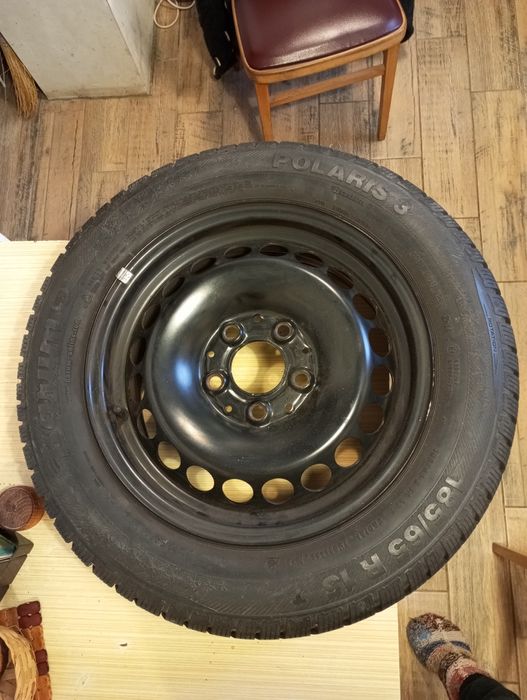 Продам колеса R15 з покришками 185/65 зима.