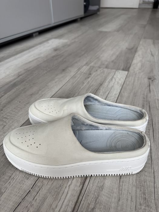 Жіночі мюлі Nike Air Force