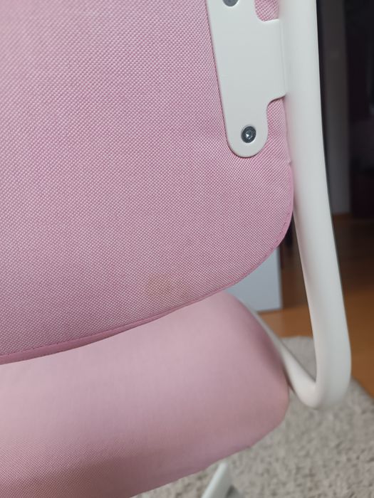 ÖRFJÄLL dziecięce kdzesło biurowe IKEA różowe dla dziewczynki