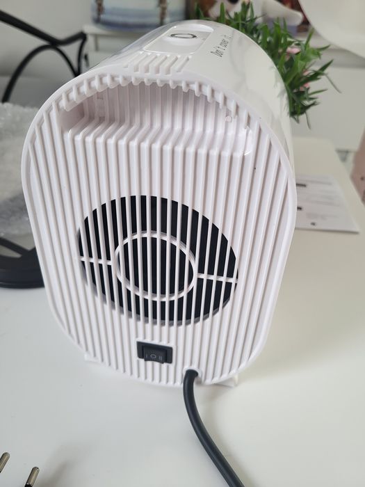 Piękny elektryczny grzejnik bardzo cichy