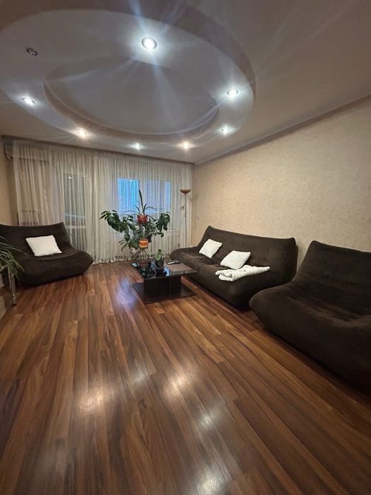 ПРОДАЖ 4-кім квартири на масиві Незалежності