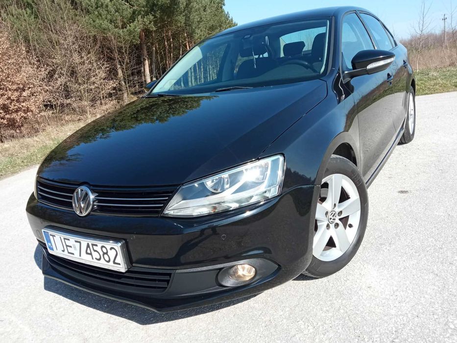 Vw Jetta!1.6 TDI!PDC!KLIMA! Alu! Navi!