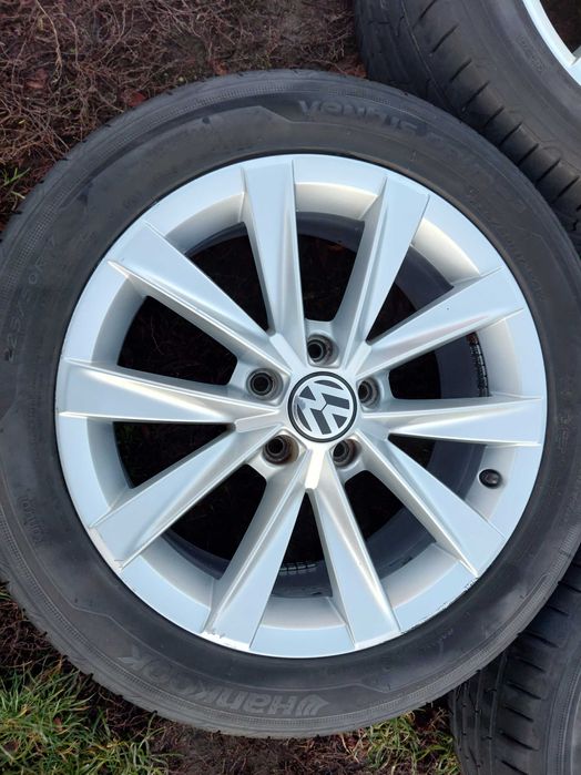 Koła volkswagen passat Alltrack 225x50x17 ET   42