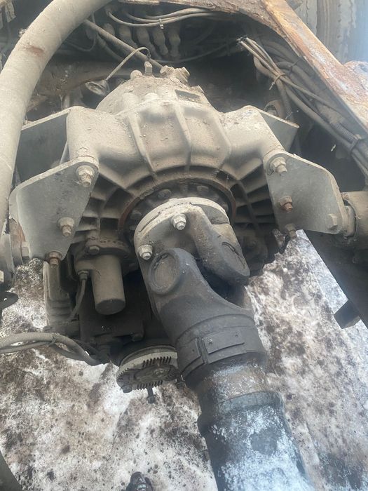 Skrzynia redukcyjna rozdzielcza MAN F2000 FE G 17002  4x4 6x6 8x8