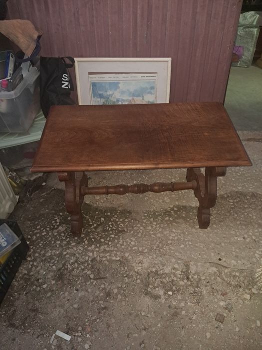 Mesa de centro em madeira