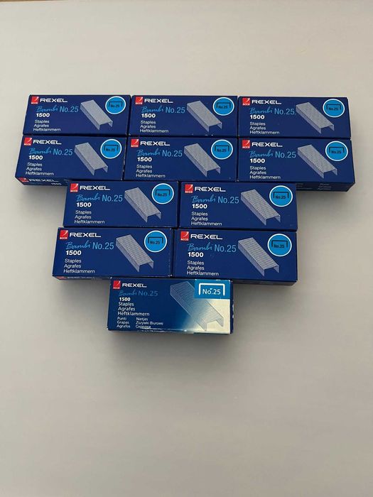 Caixas de agrafos 24/6 e nº 25