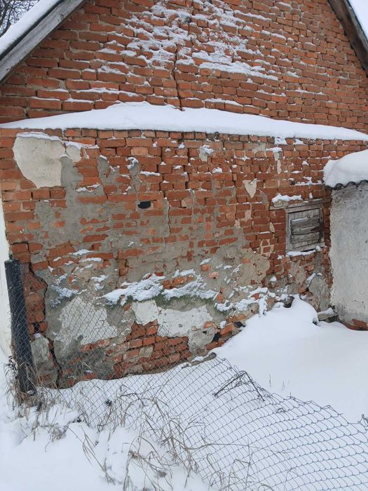 Продається будинок під відновлення після пожежі