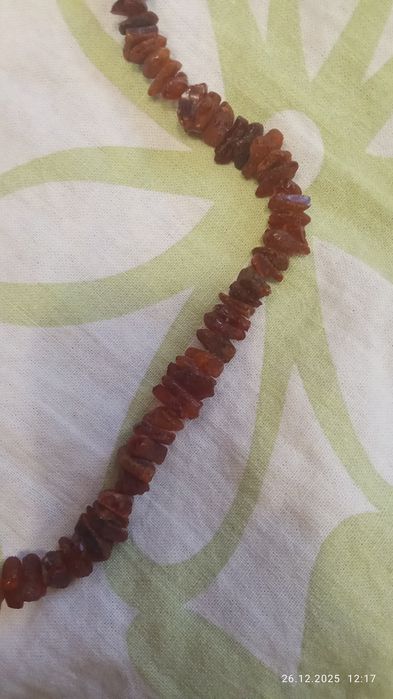 Бусы из необработанного янтаря натуральные