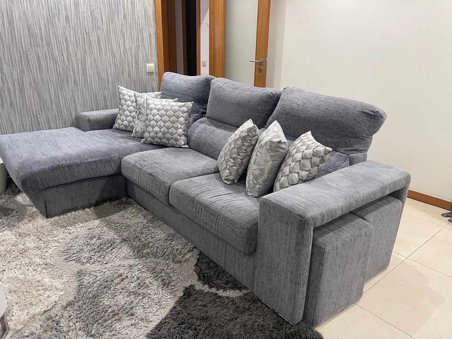 Sofa 3 lugares 2.70cm comprimento