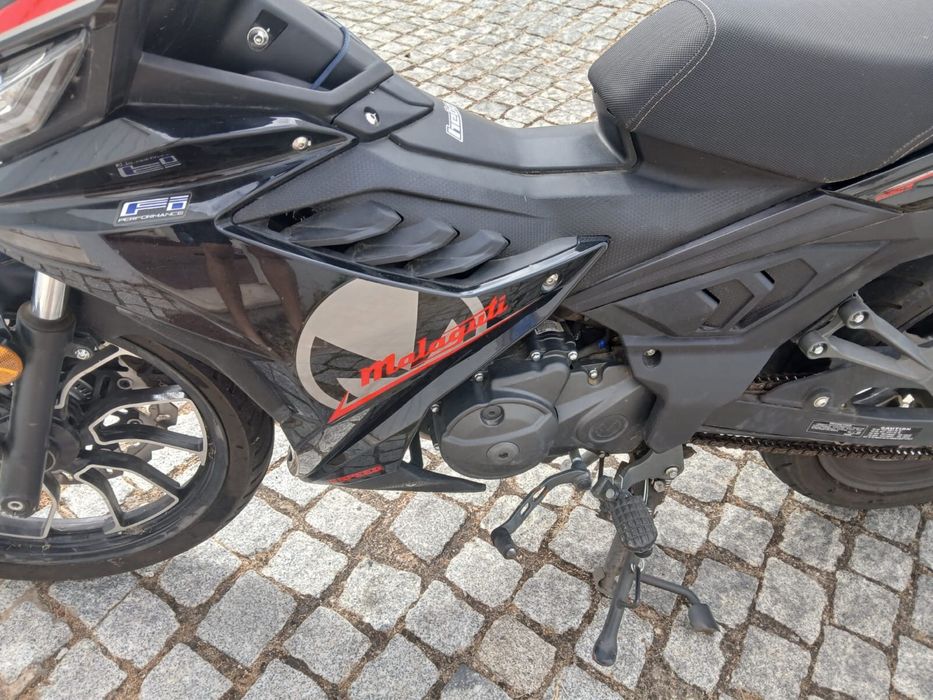 Malaguti spectre gp 125