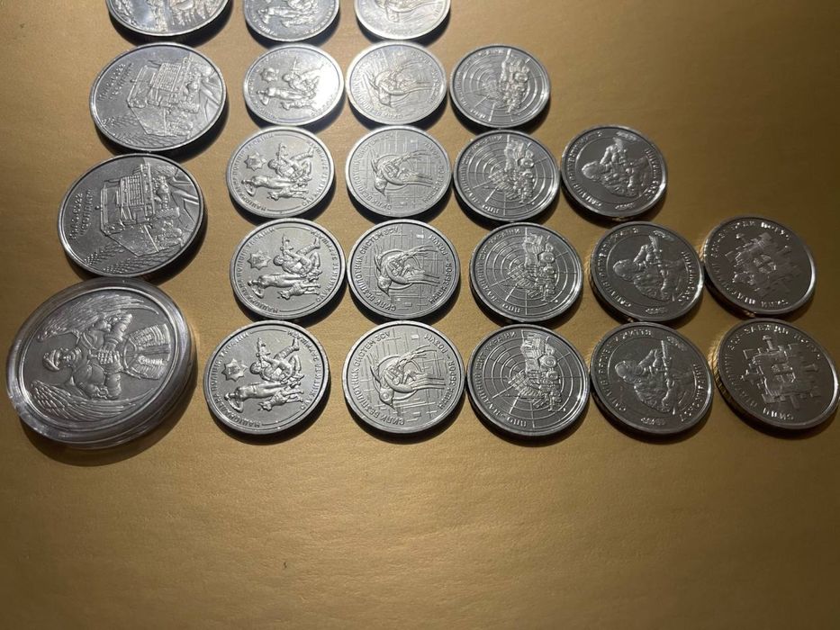 Продам колекційні монети 10 грн