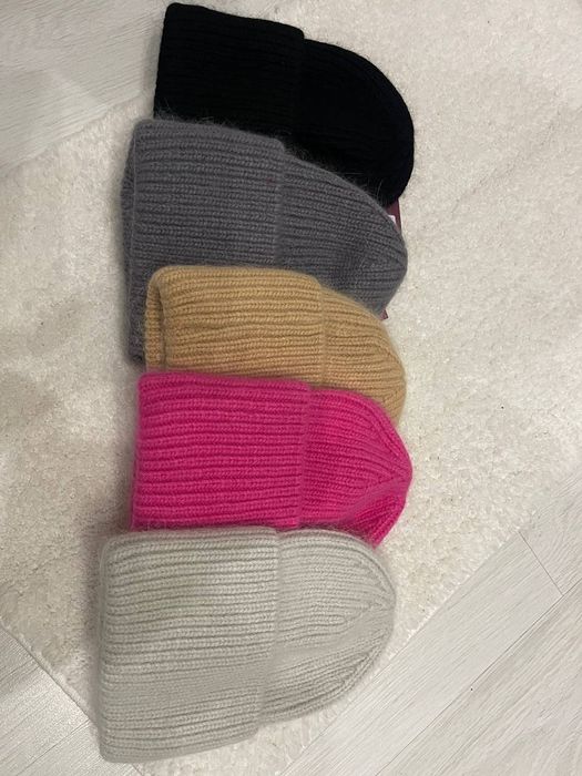 Тепла в’язана шапка ангора 60% з підкладкою, подвійна.  Жіноча шапка