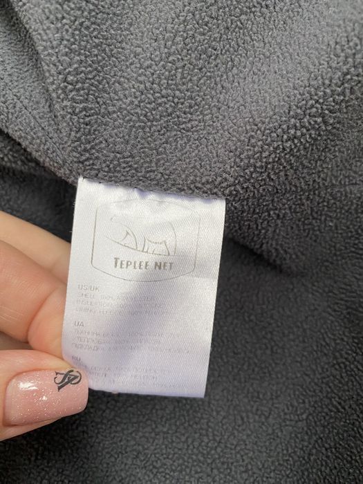 Демисезонна куртка на 3-4 роки ( зріст 104-110 см)