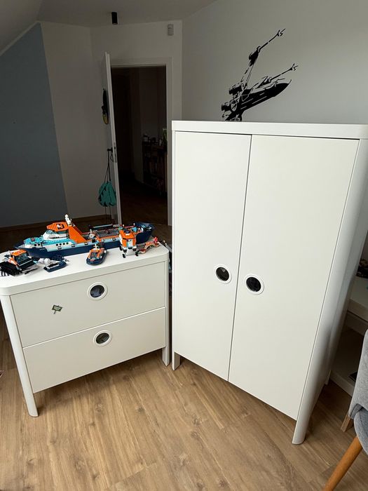 Szafa i komoda BUSUNGE IKEA