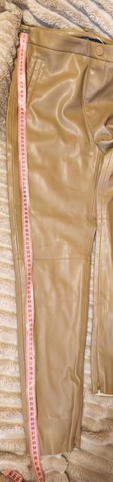 Шкіряні штани, легінси Zara, розмір М.