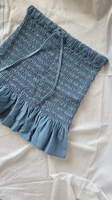 Брендова спідниця