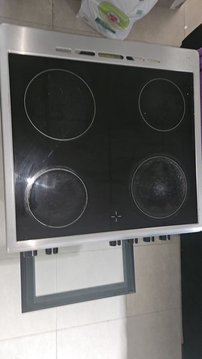 Vendo fogão com forno