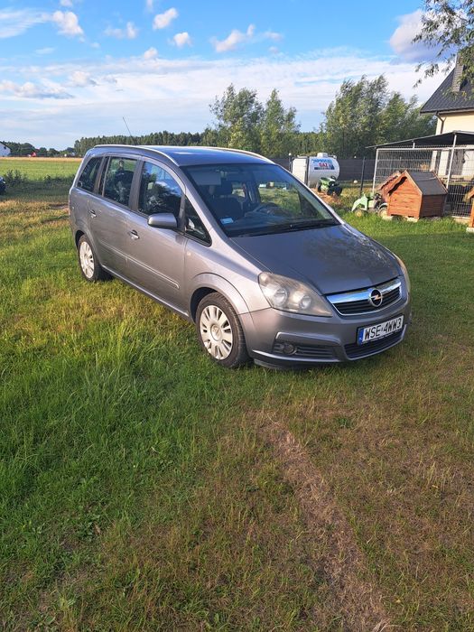 Opel zafira b 1,9cdti