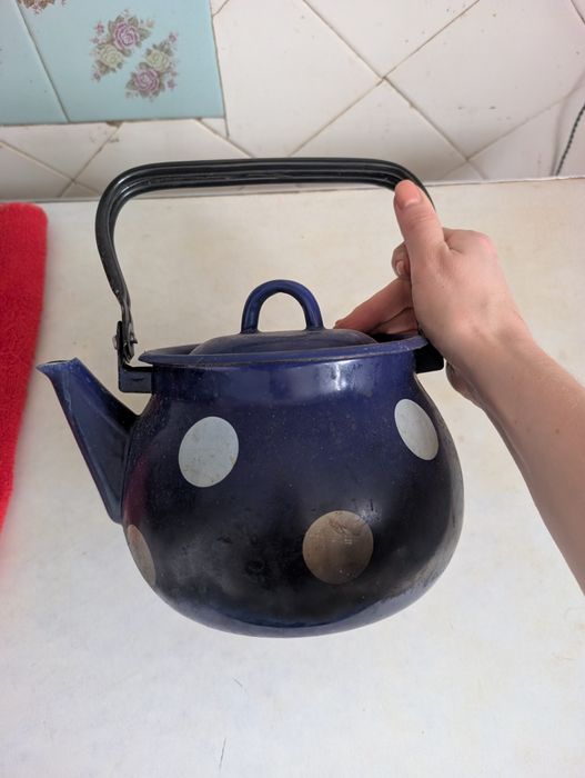 Продам посуду в хорошем состоянии