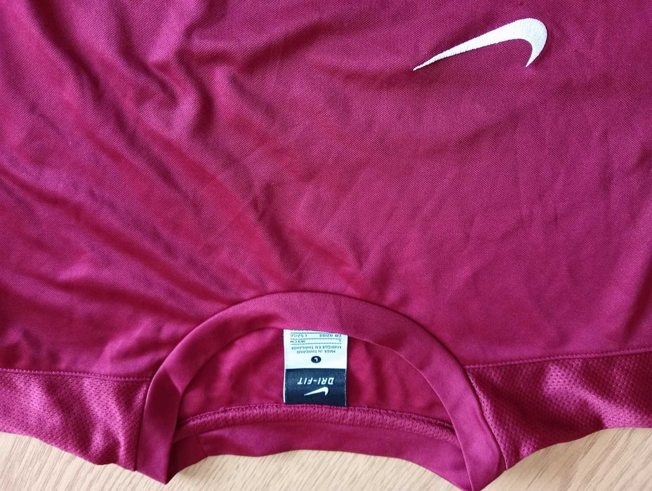 Koszulka sportowa Nike, rozmiar L.