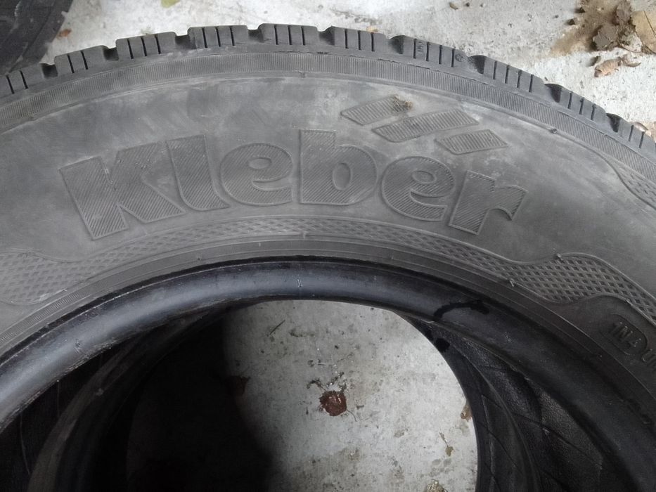 Cena za 2 Opony zimowe 215/65r15C KLEBER 2022r 6mm
